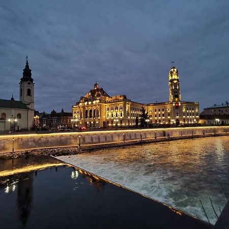 Spiegel Center Daire Oradea Dış mekan fotoğraf